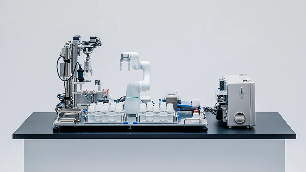 人協働ロボットを活用したラボラトリオートメーション